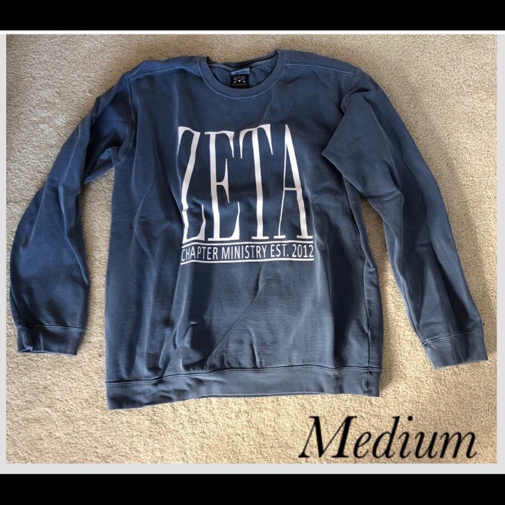 Zeta Tau Alpha ZTA sweatshirt size medium